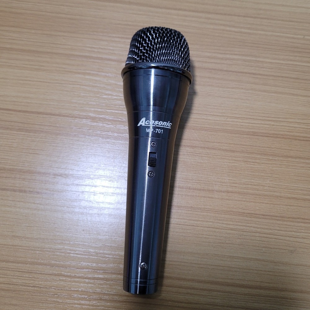 Acesonic MP-701 Handheld Wired Microphone